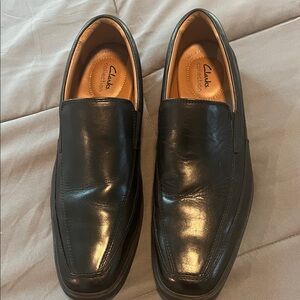 Clarks Men’s Black Slip-On Loafer